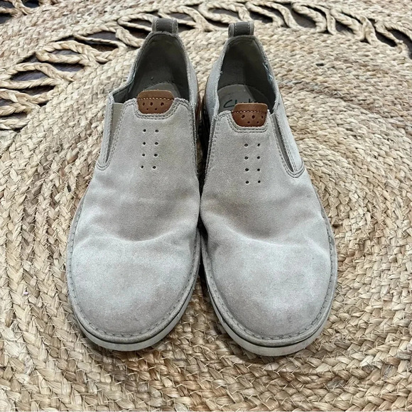 Clarks PA FOOTWEAR Asst Men Sand Suede Shoe - Size US 10 - Picture 2 of 5